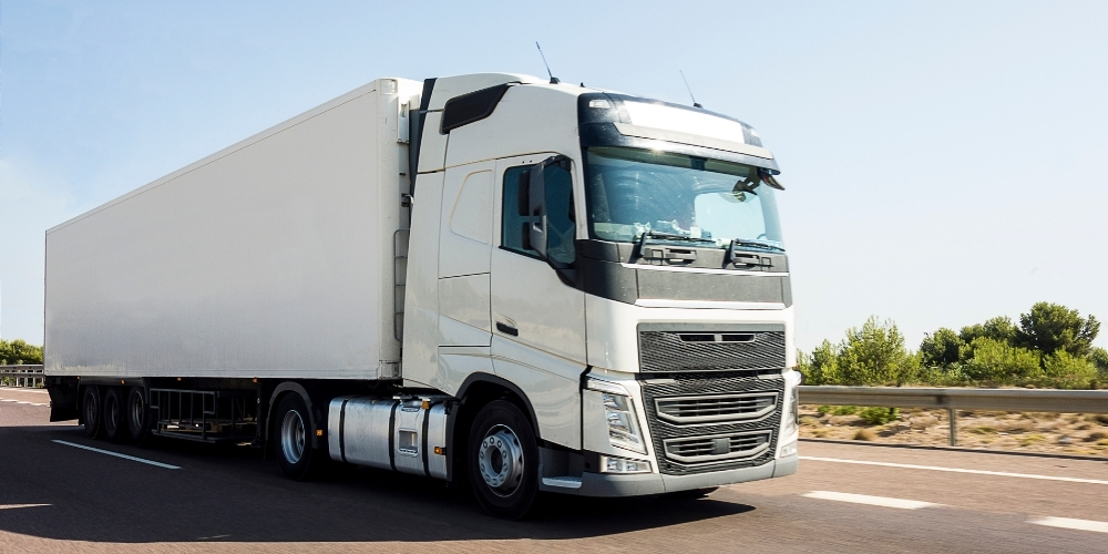 Как выбрать надежный сайт для заказа грузоперевозки по Украине