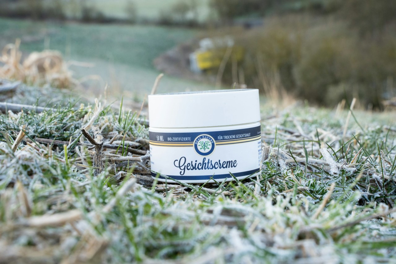 Новинки косметики 2025 года: обзор самых ожидаемых продуктов