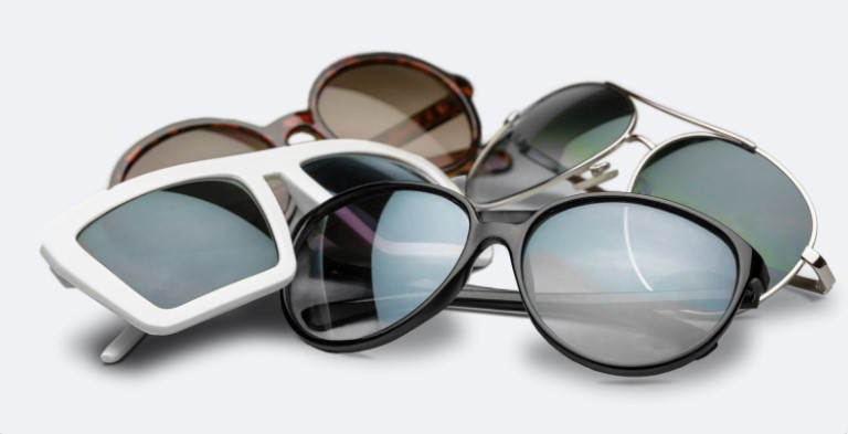 модные солнцезащитные очки 2025